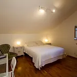 Casas El Jogueru 別荘 リバデセリャ