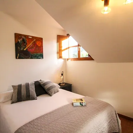 Casas El Jogueru * Ribadesella