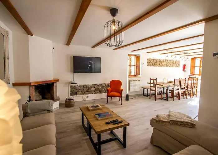 Casas El Jogueru Сasa de vacaciones Ribadesella